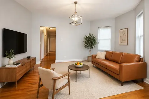 2931 West Lexington Street Chicago IL 60612