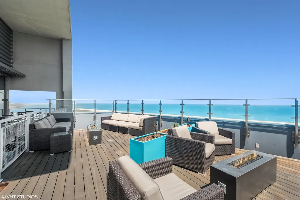 600 North Lake Shore Drive Chicago IL 60611