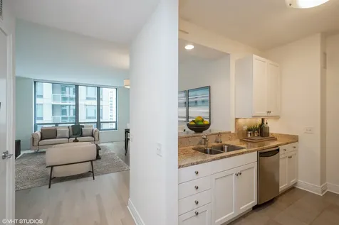 600 North Lake Shore Drive Chicago IL 60611