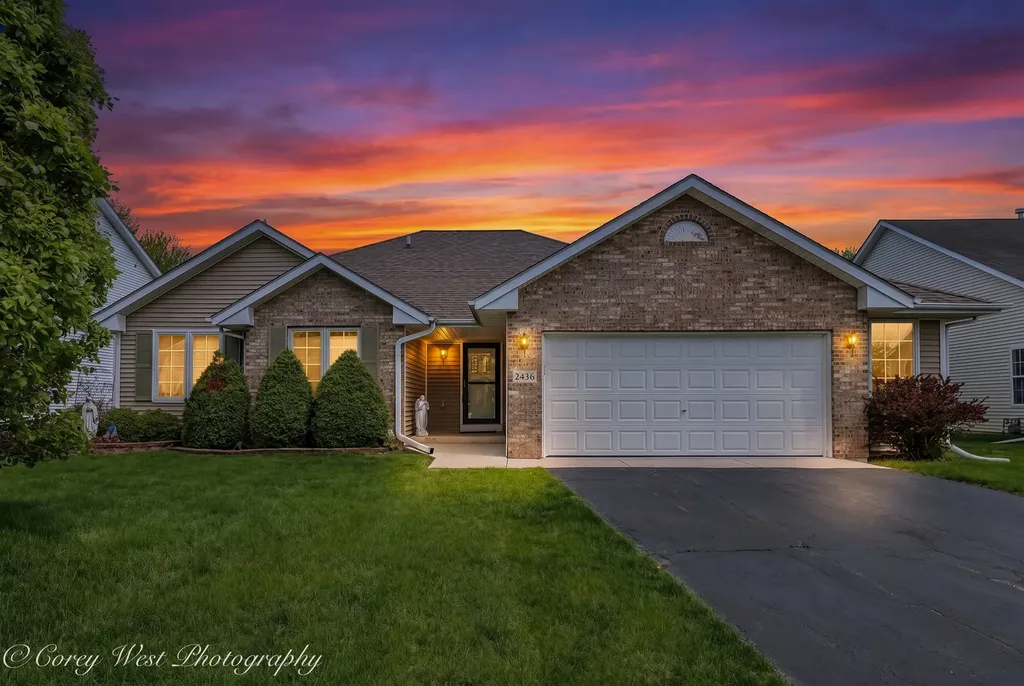 2436 Kristi Lane Rockford IL 61102
