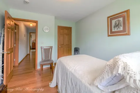 2436 Kristi Lane Rockford IL 61102