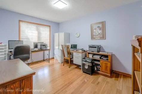 2436 Kristi Lane Rockford IL 61102
