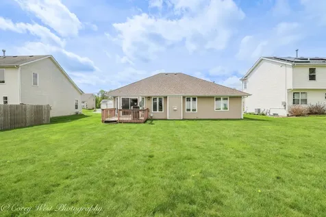 2436 Kristi Lane Rockford IL 61102