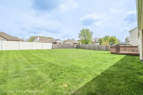 2436 Kristi Lane Rockford IL 61102