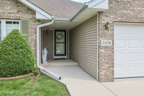 2436 Kristi Lane Rockford IL 61102