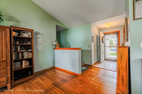 2436 Kristi Lane Rockford IL 61102