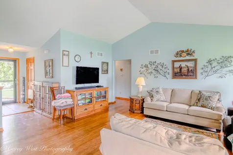 2436 Kristi Lane Rockford IL 61102