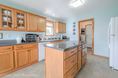 2436 Kristi Lane Rockford IL 61102