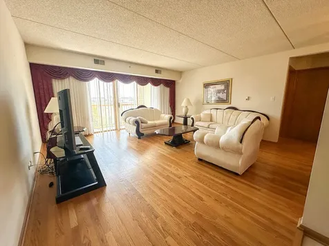 4700 North Harlem Avenue Harwood Heights IL 60706
