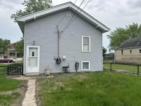 644 Douglas Avenue Calumet City IL 60409