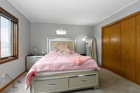 15712 Revere Court Oak Forest IL 60452