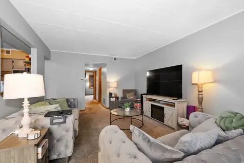 15712 Revere Court Oak Forest IL 60452