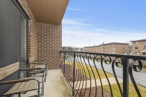 15712 Revere Court Oak Forest IL 60452