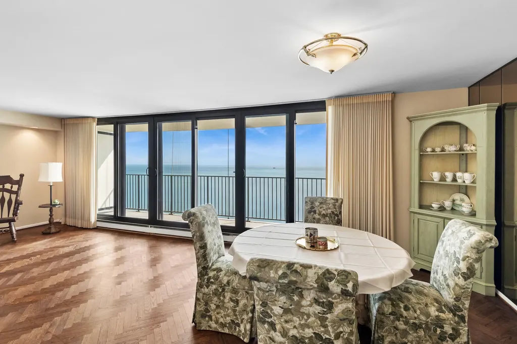 1212 North Lake Shore Drive Chicago IL 60610