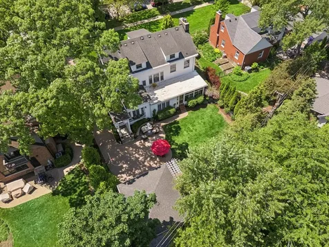 197 Woodside Road Riverside IL 60546