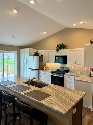732 Keller Drive Dixon IL 61021