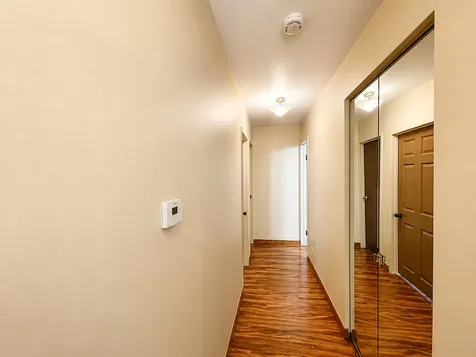 9395 Landings Lane Des Plaines IL 60016