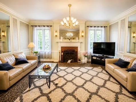9395 Landings Lane Des Plaines IL 60016