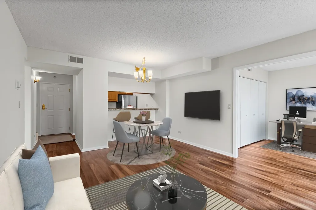 511 Aurora Avenue Naperville IL 60540