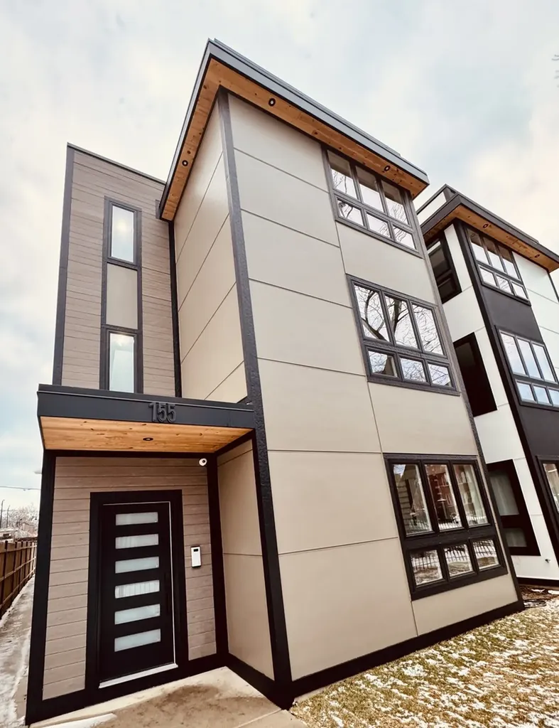 155 North La Crosse Avenue Chicago IL 60644