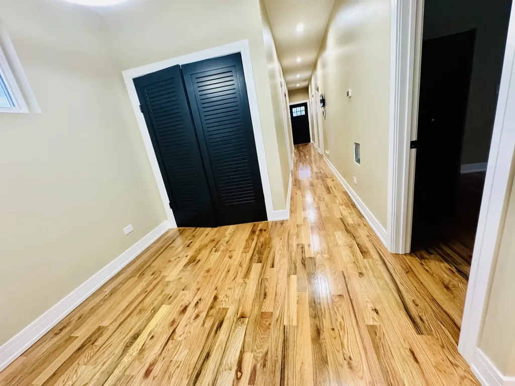 155 North La Crosse Avenue Chicago IL 60644
