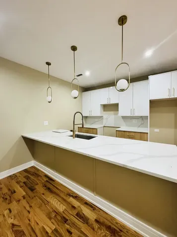 155 North La Crosse Avenue Chicago IL 60644