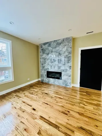155 North La Crosse Avenue Chicago IL 60644