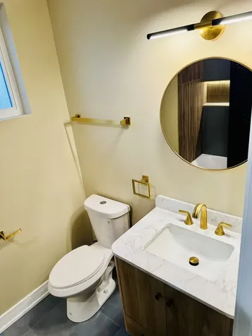 155 North La Crosse Avenue Chicago IL 60644