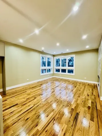 155 North La Crosse Avenue Chicago IL 60644