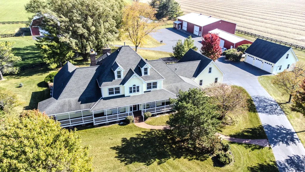 9N321 Barron Road Maple Park IL 60151