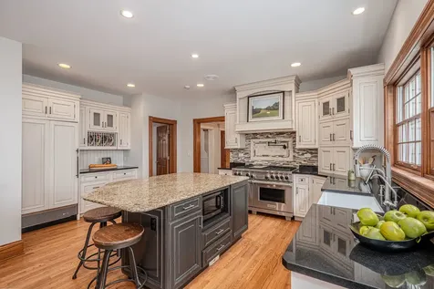 9N321 Barron Road Maple Park IL 60151