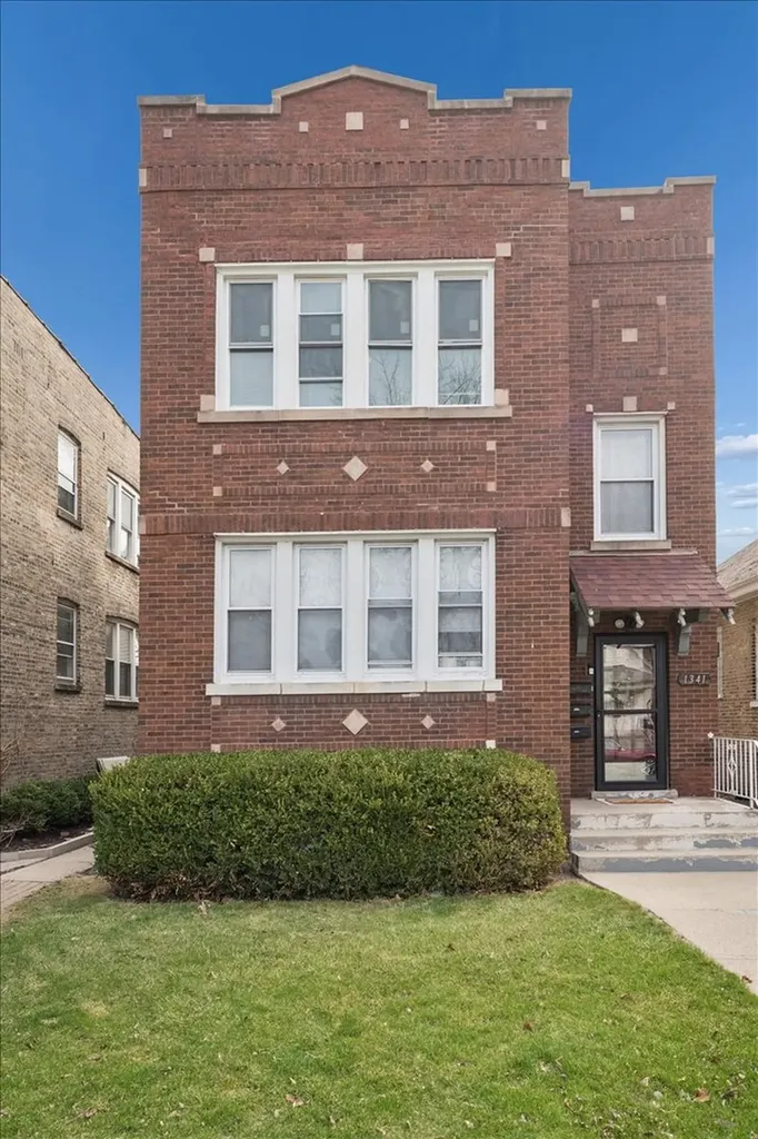 1341 Ridgeland Avenue Berwyn IL 60402