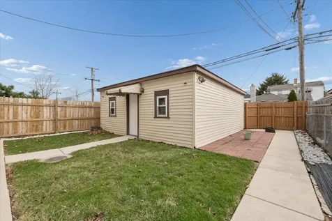 1341 Ridgeland Avenue Berwyn IL 60402