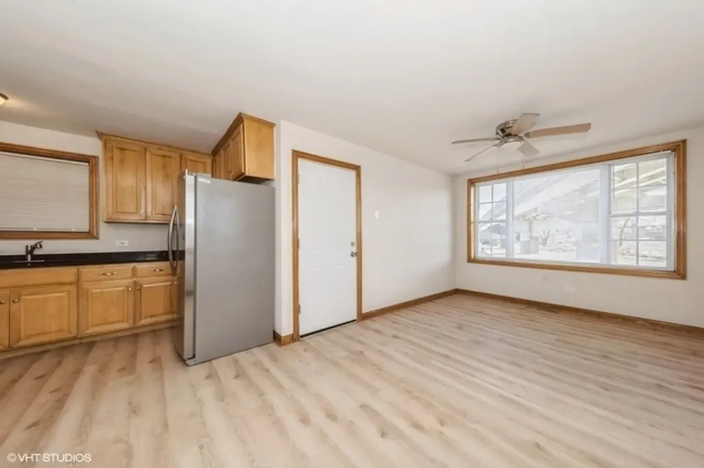 5318 South Kenneth Avenue Chicago IL 60632