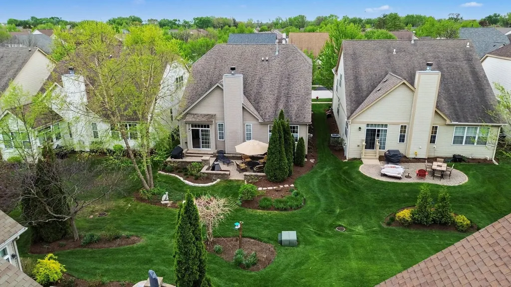 1179 Kingsley Lane Aurora IL 60505