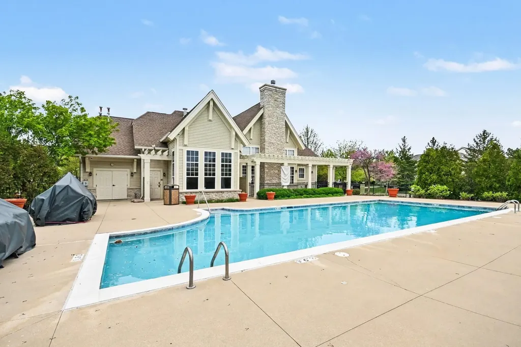 1179 Kingsley Lane Aurora IL 60505