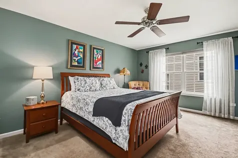 1179 Kingsley Lane Aurora IL 60505
