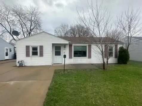 376 Belle Aire Avenue Bourbonnais IL 60914