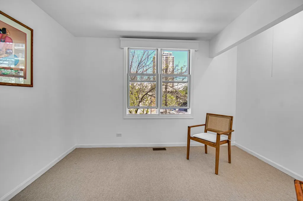 1452 South State Street Chicago IL 60605