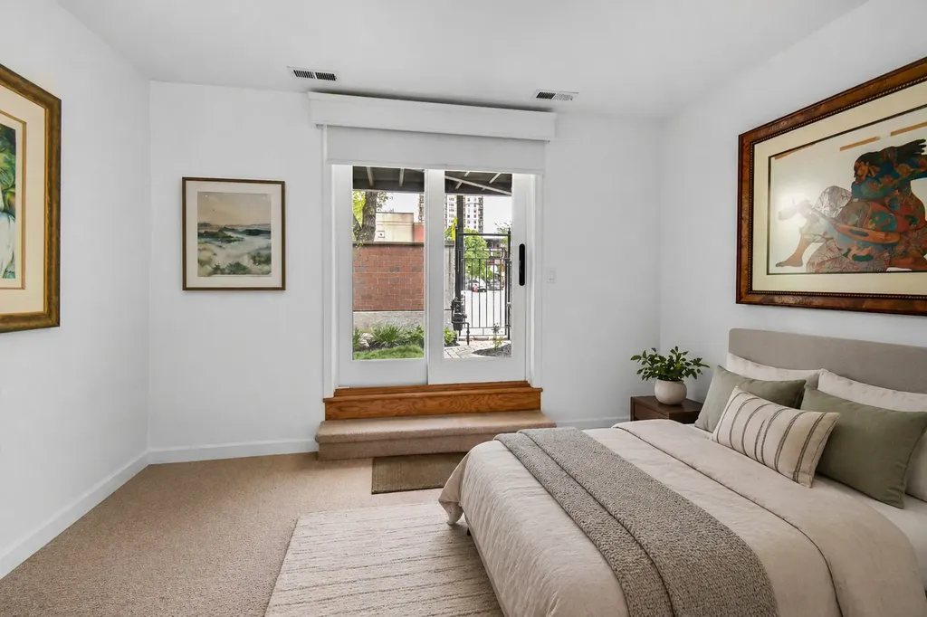 1452 South State Street Chicago IL 60605
