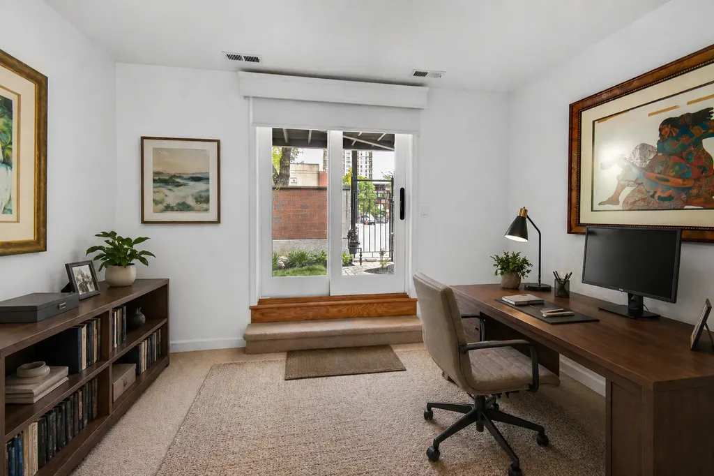 1452 South State Street Chicago IL 60605
