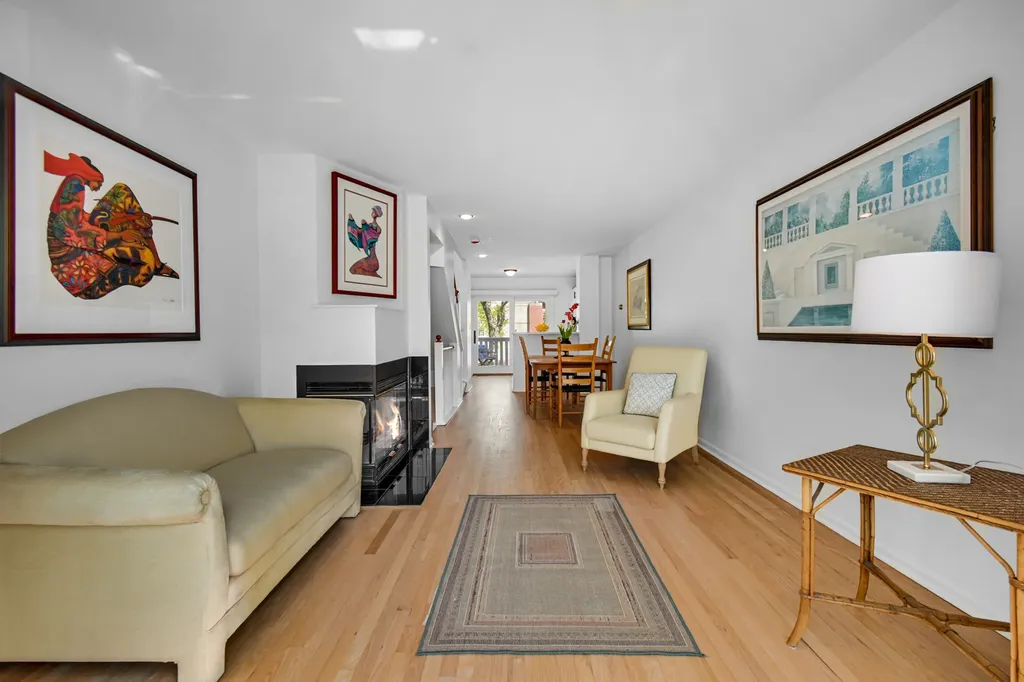 1452 South State Street Chicago IL 60605