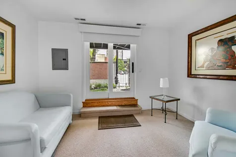 1452 South State Street Chicago IL 60605
