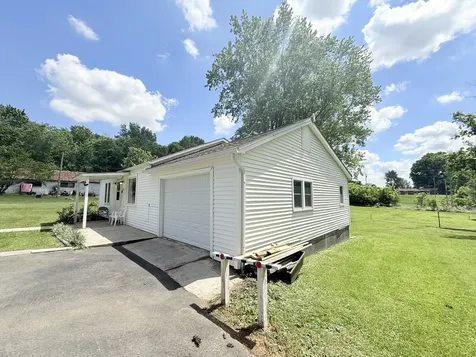 345 East Fords Ferry Road Cave In Rock IL 62919