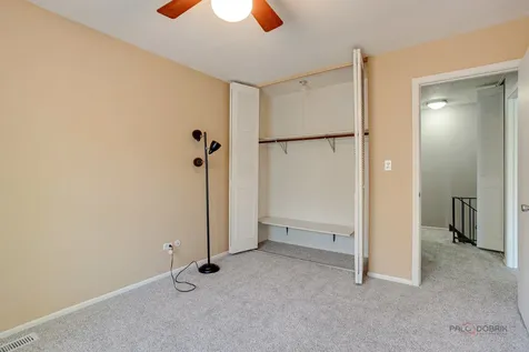 838 Inverrary Lane Deerfield IL 60015