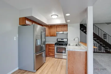 838 Inverrary Lane Deerfield IL 60015