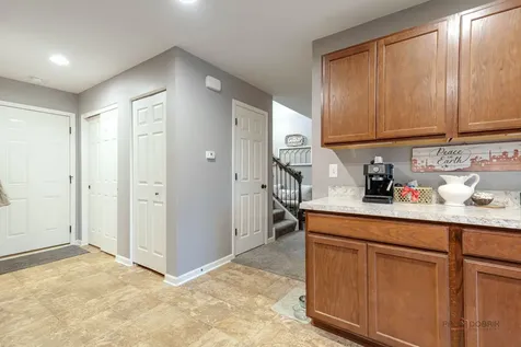 7058 Hidden Green Circle Fox Lake IL 60020