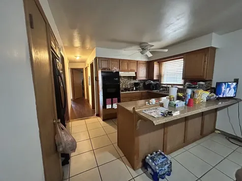 352 Crandon Avenue Calumet City IL 60409