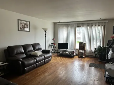 352 Crandon Avenue Calumet City IL 60409