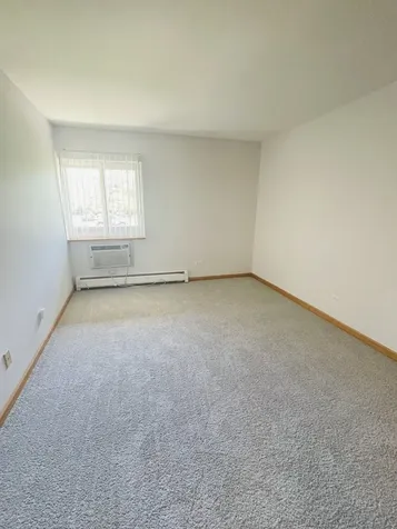 1806 Hemlock Place Schaumburg IL 60173